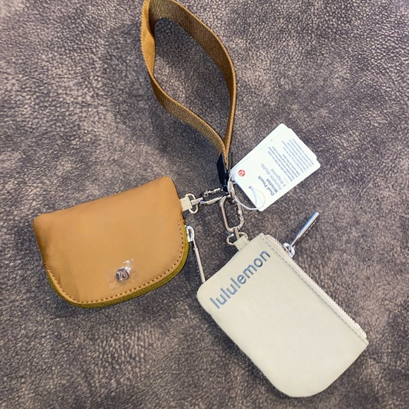 NEW LULULEMON Dual Pouch Wristlet